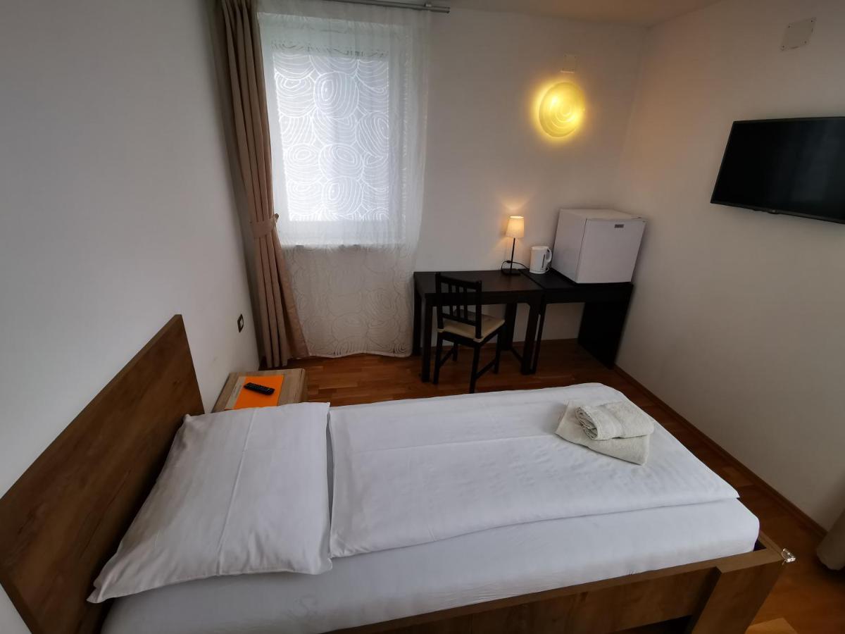 Mondina Guest House 포스토이나 외부 사진